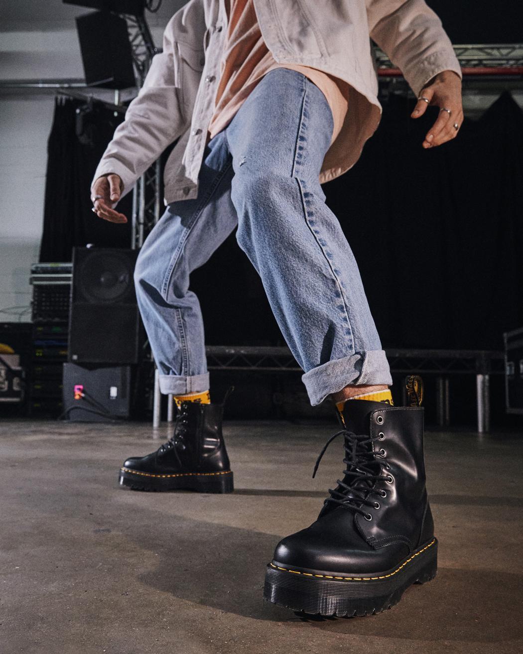 JADON15265001 BLACK Dr Martens