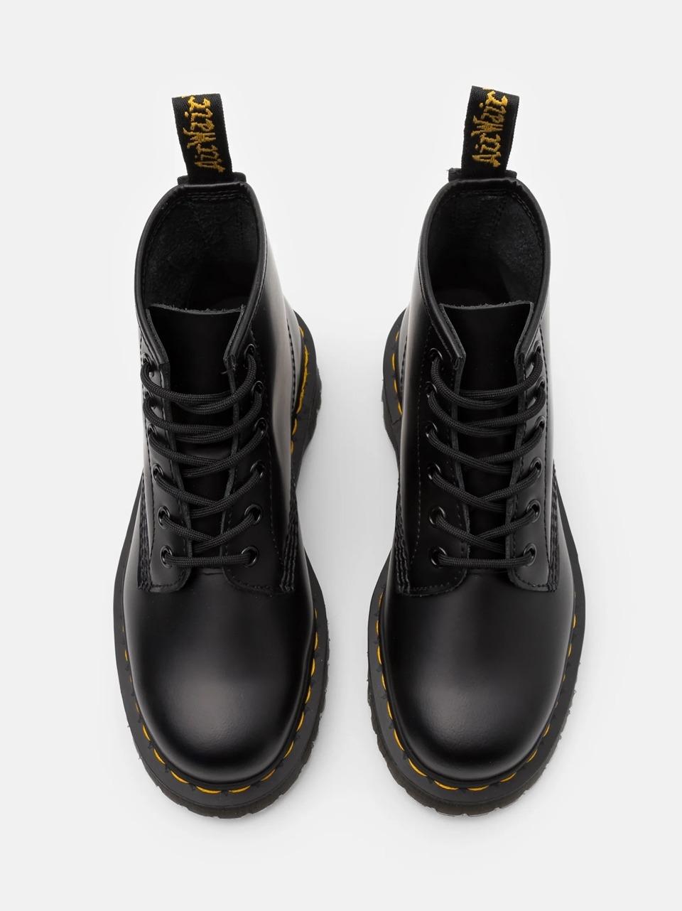 101BEX26203001 BLACK Dr Martens