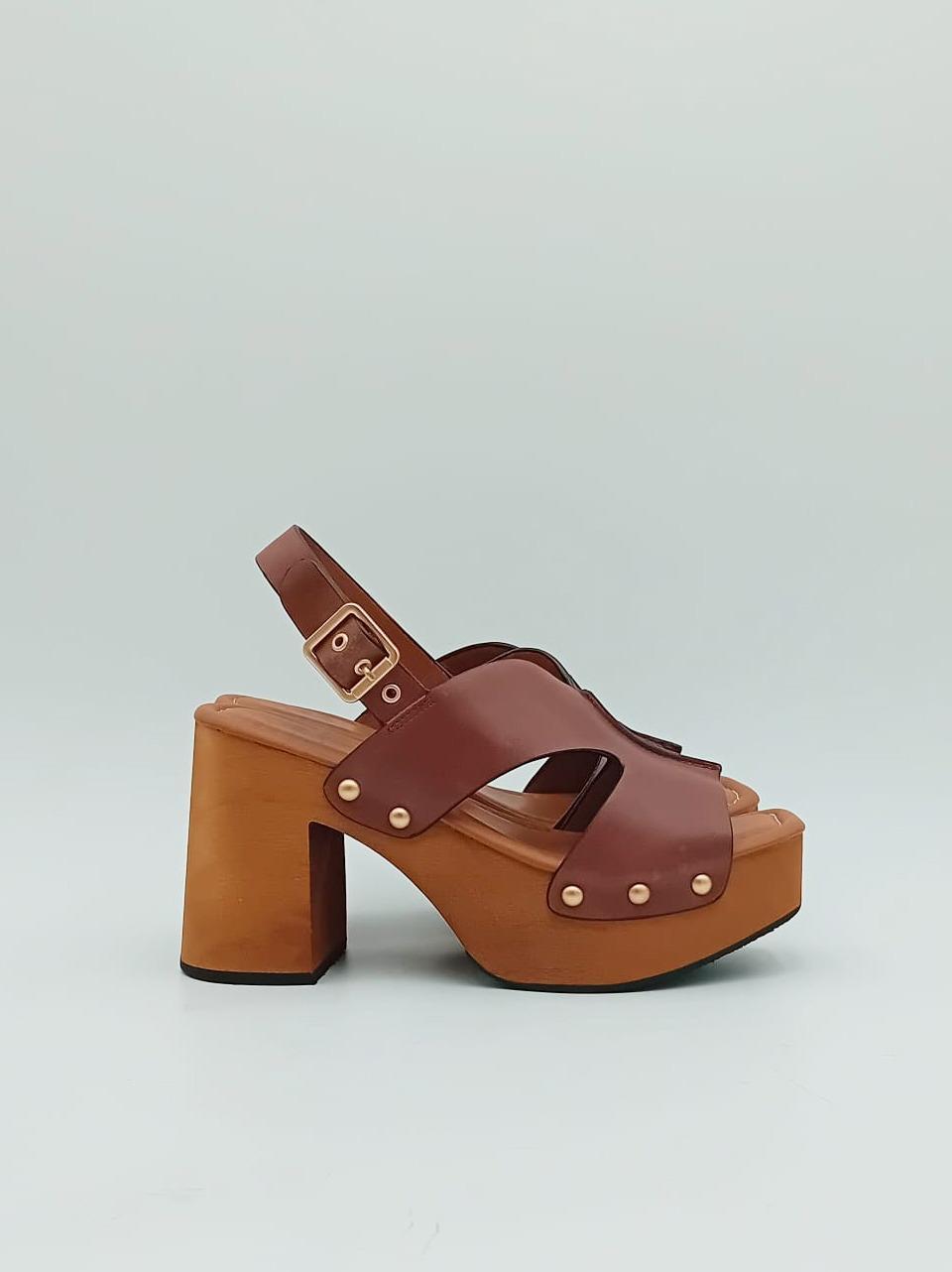 sandalo monoblocco borchiato EVAFU01 COFFE miss olivia