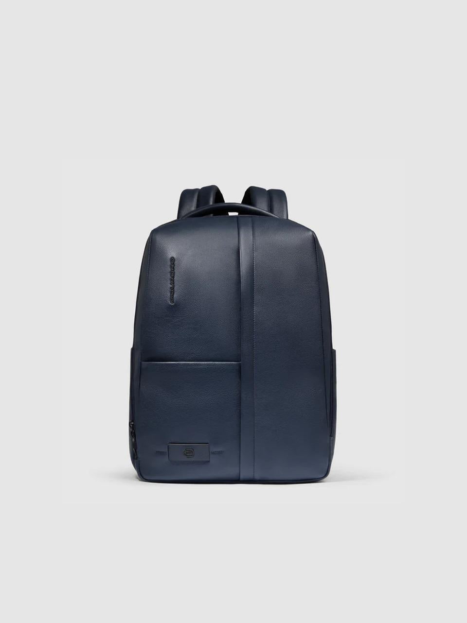 zaino 15'' zip verticale CA6767W137 BLU PIQUADRO