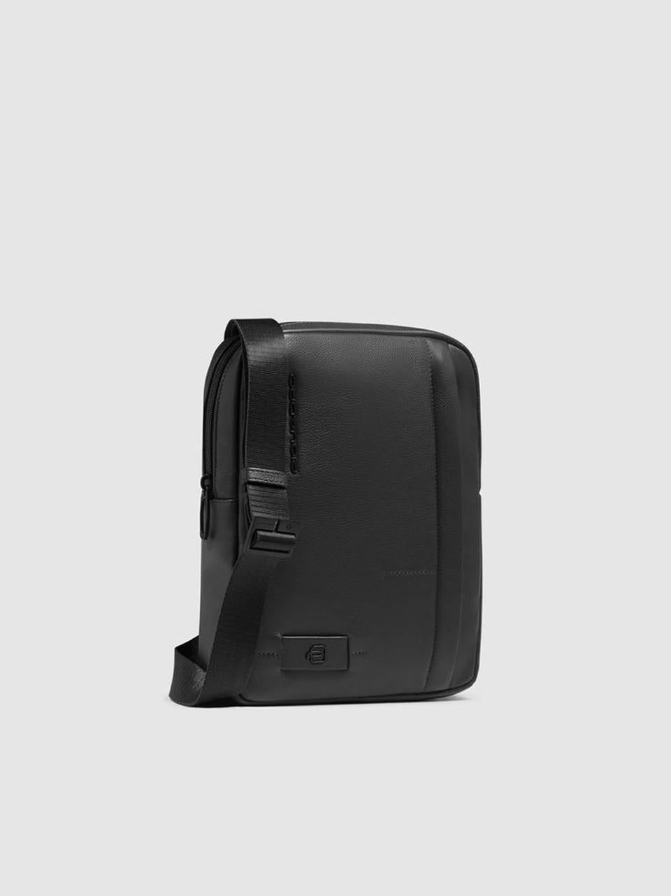 tracolla zip verticale grande CA1816W137 NERO PIQUADRO
