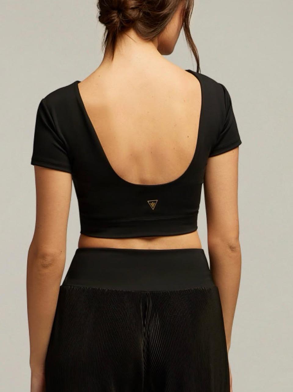 top cropped EMILY N MACRON