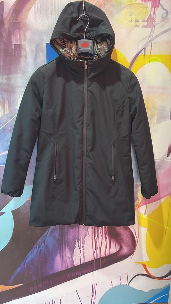 G221381WLG BLACK CANADIAN