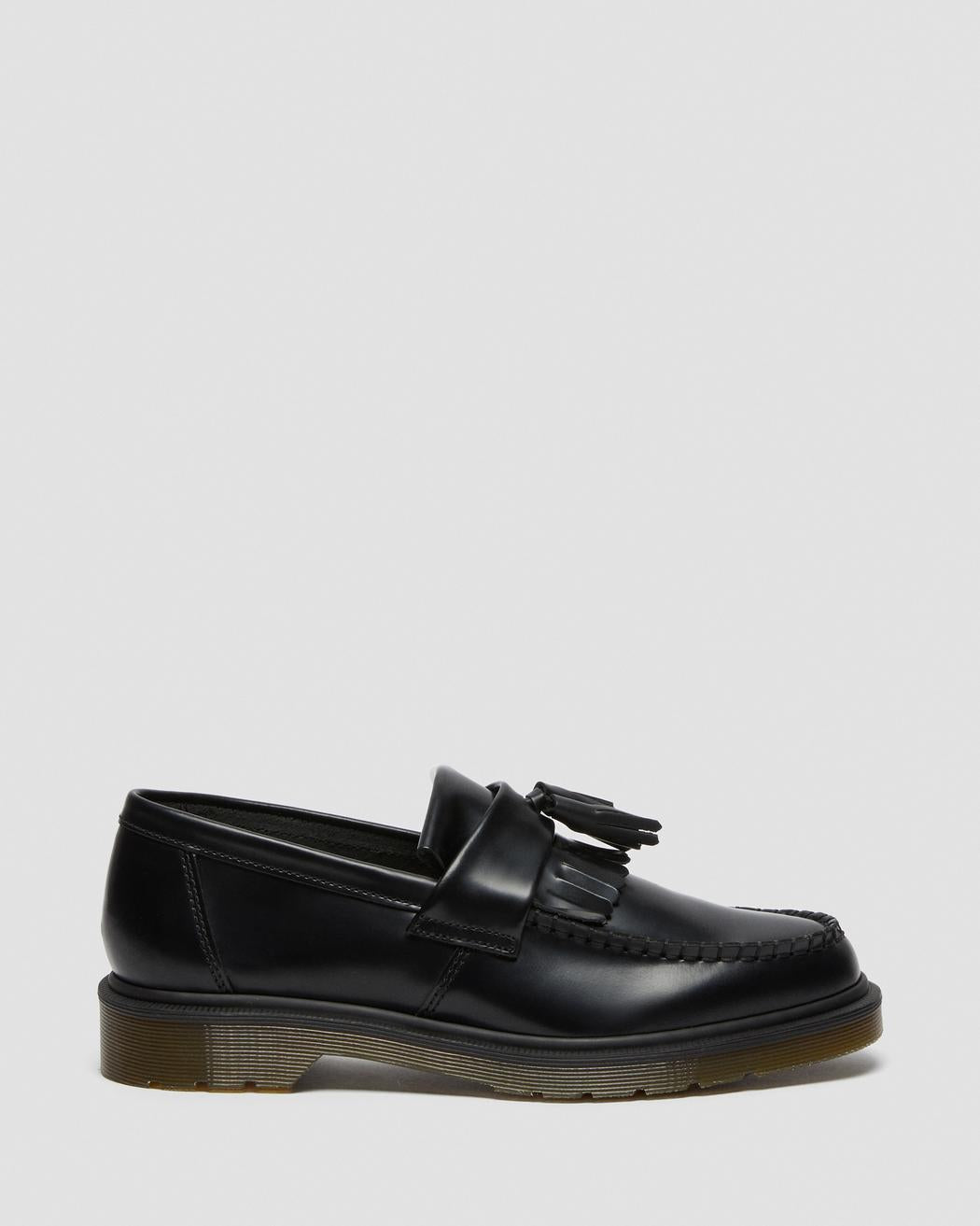 mocassino con nappine adrian 14573001ADRIAN BLACK Dr Martens