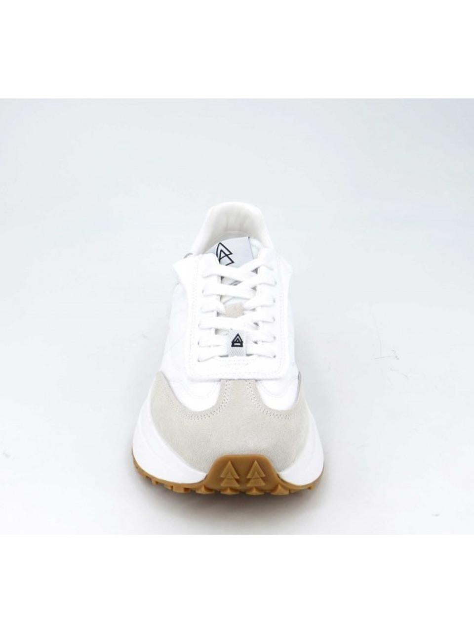 running washed SPACE WHITE ELENA IACHI