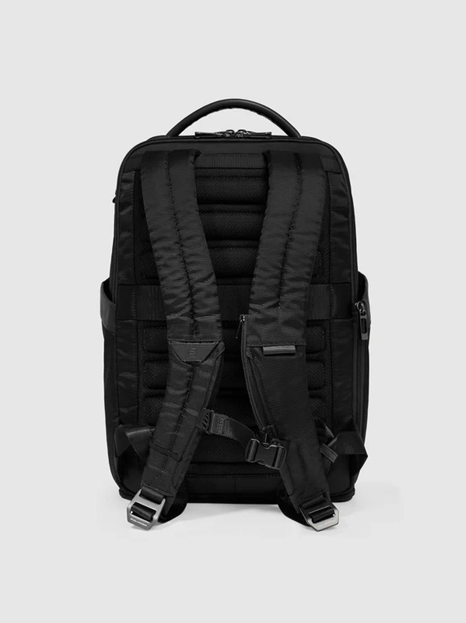 zaino 15,6 nylon riciclato CA6489W132 N PIQUADRO