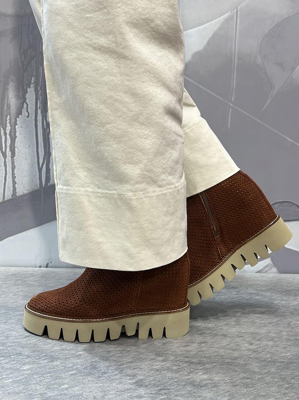 E22-300 BRUCIATO MICHAEL DASS