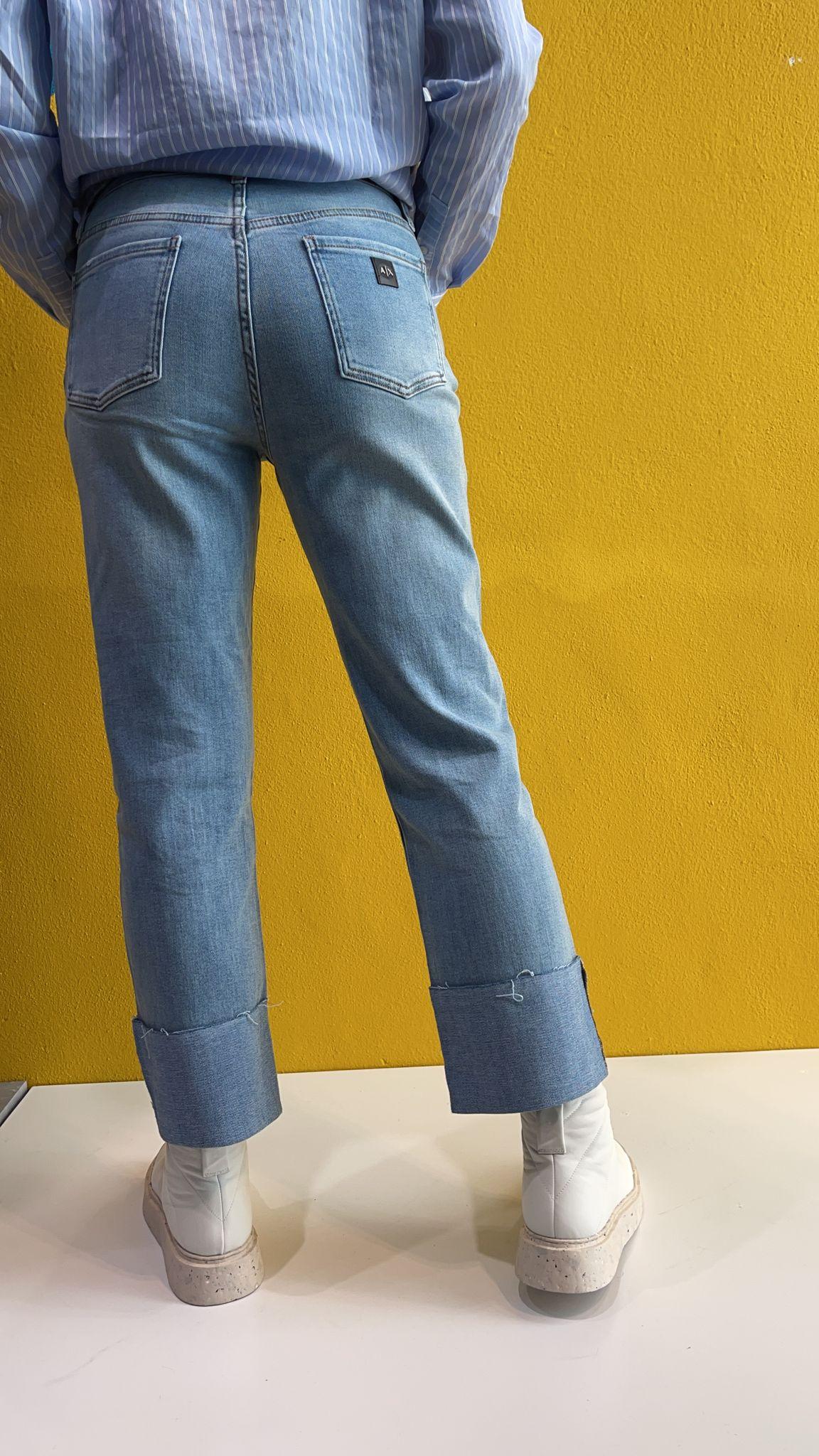 6KYJ85Y1DPZ 1500 ARMANI EXCHANGE