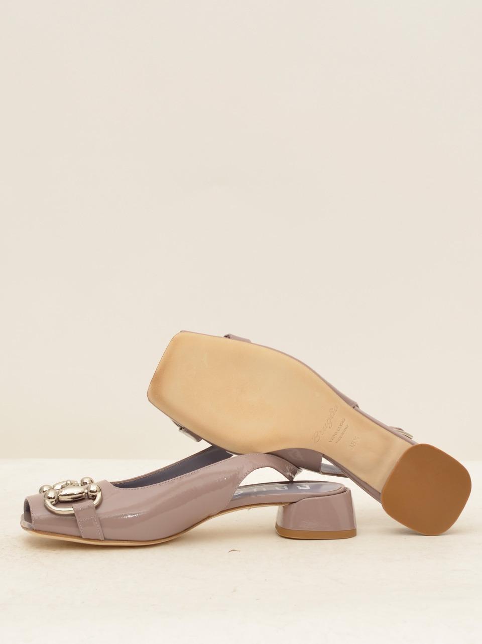 chanel spuntato con accessorio 9034 STINESS BRUGLIA