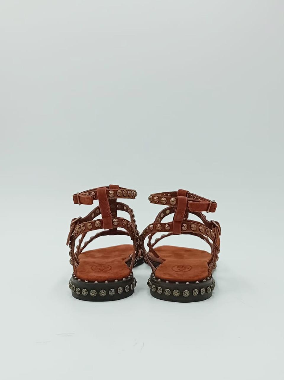 sandalo flat precious con borchie PRECIOUS. TAGIN ASH