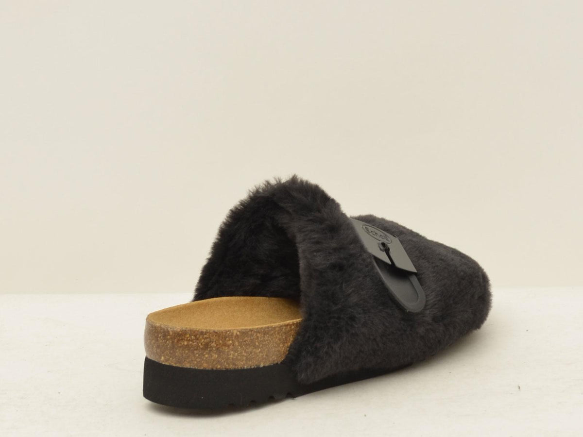 ALASKA BLACK Scholl