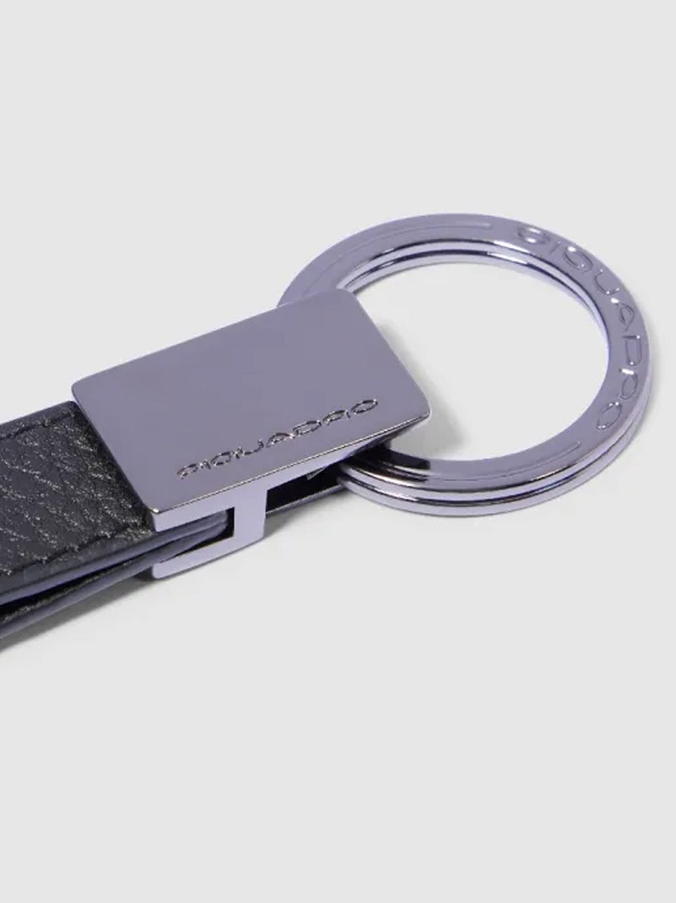 portachiavi con anello PC4855MOS NERO PIQUADRO 