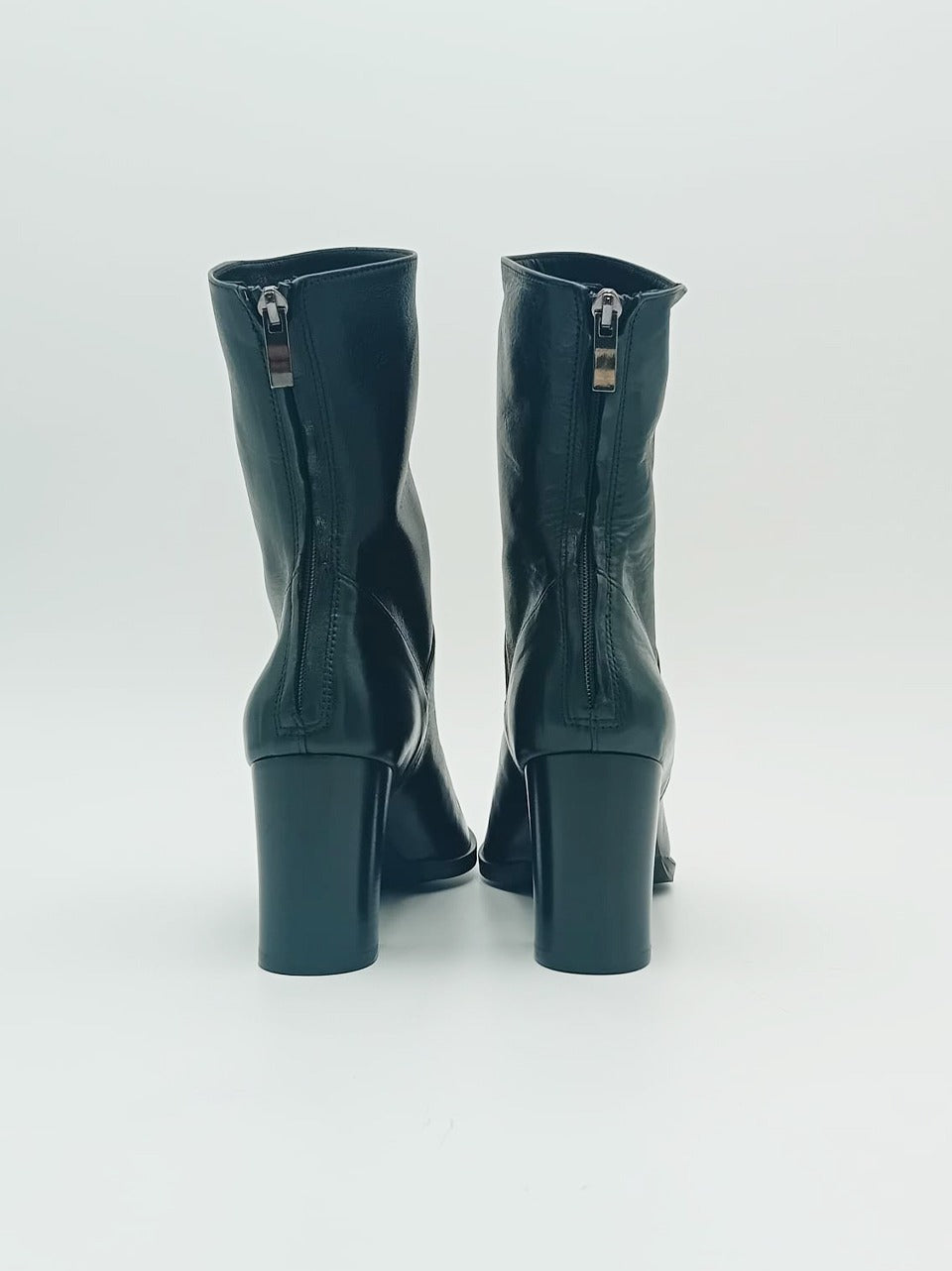 stivaletto con zip posteriore  tacco h 70 mm 7038\5 OLDNERO  