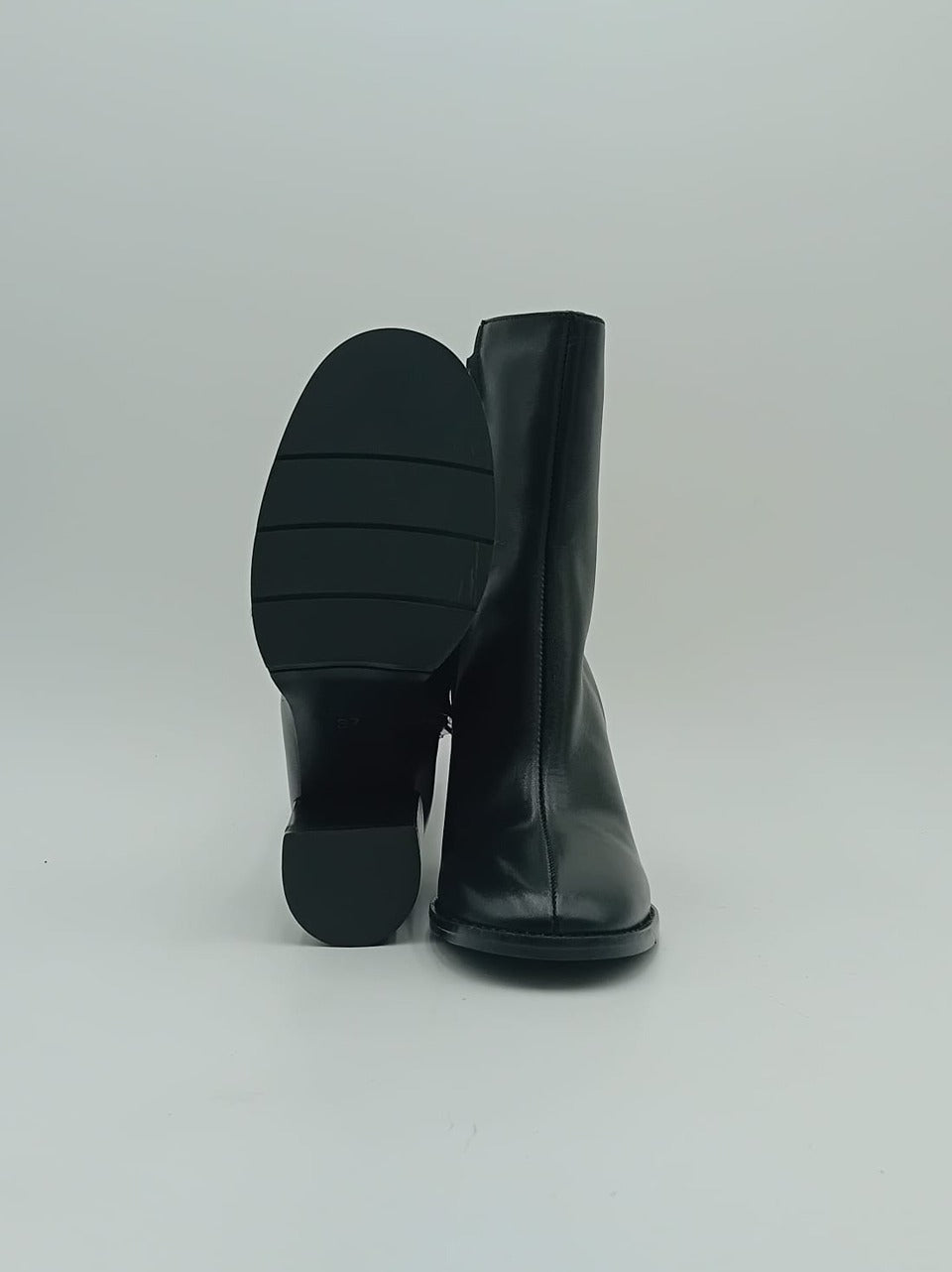 stuvaletto con zip  tacco h 80mm M560 NERO MATTEO PITTI 