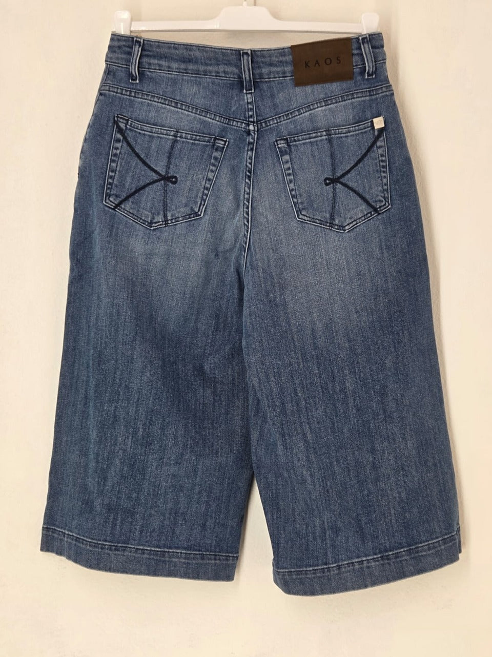 bermuda in denim 6MG018 D KAOS 