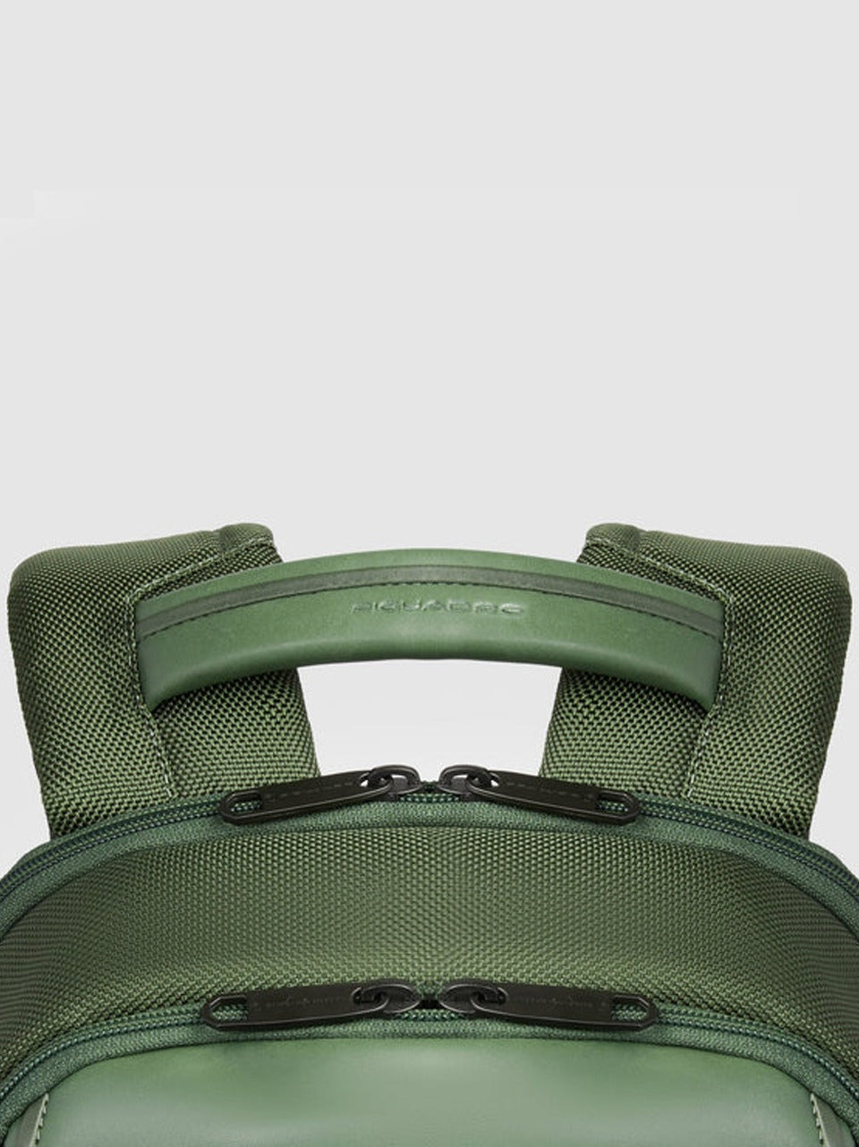 zaino 14'' tessuto riciclato e pelle CA6927S143 VERDE PIQUADRO 