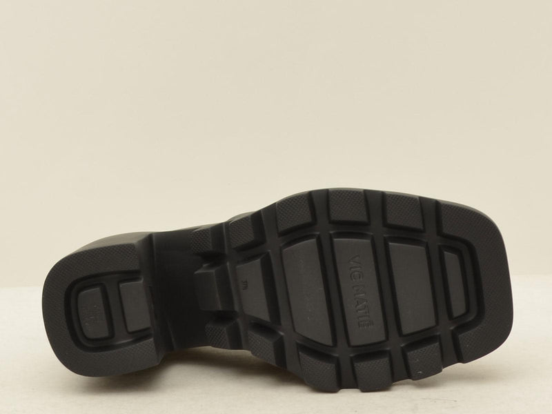 VIC MATIE' 1B5018D-B08B0701BLACK