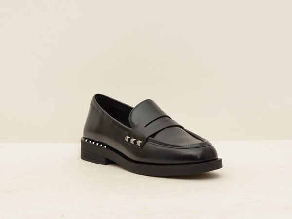 ASH WHISPER STUDBLK
