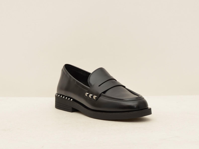 ASH WHISPER STUDBLK