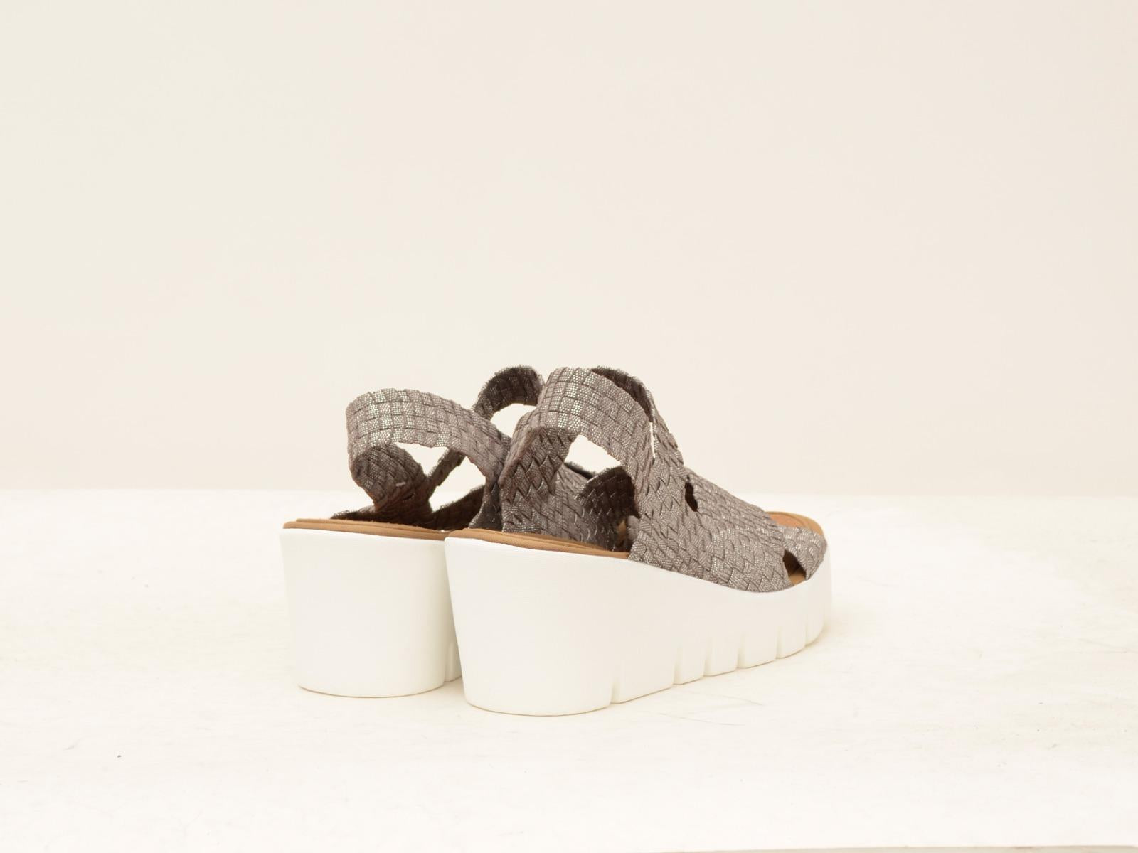  BUTTERCUP NEW SMOKER bernie mev 