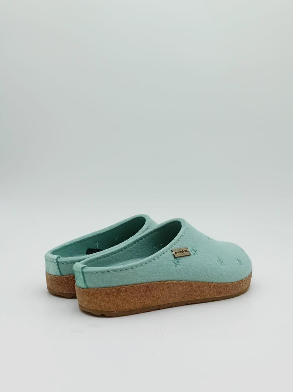  741032122 CELESTE HAFLINGER 