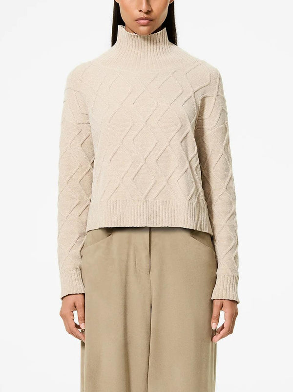 velvet fish volcano W25636 32 RRD 