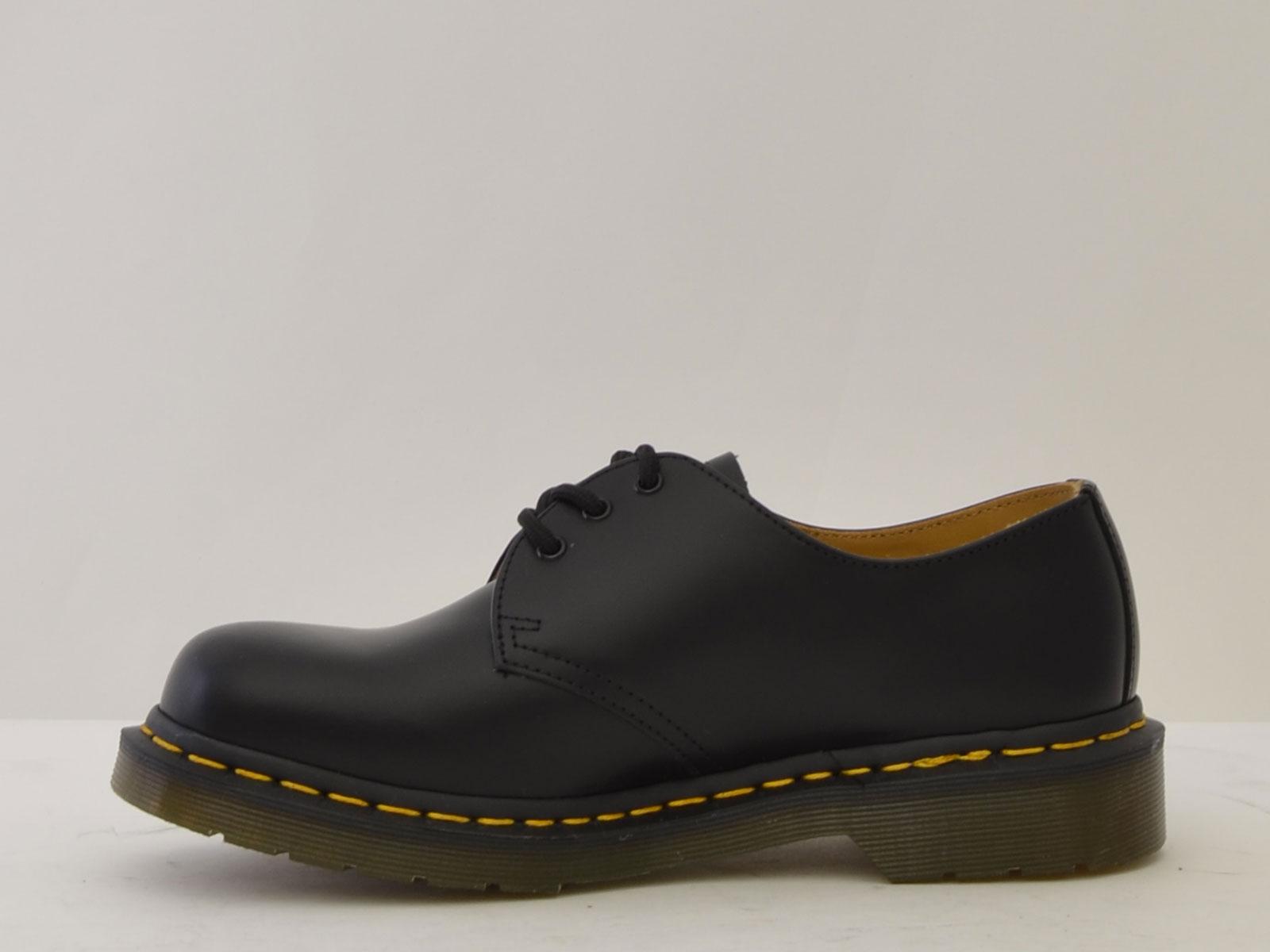 1461 derby 3 fori cucitura gialla smooth 1461 11838002SMOOTH BLACK Dr Martens 