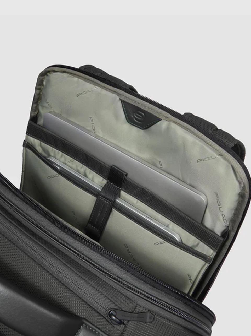 zaino 17, grande viaggio CA6631S137 NERO PIQUADRO 