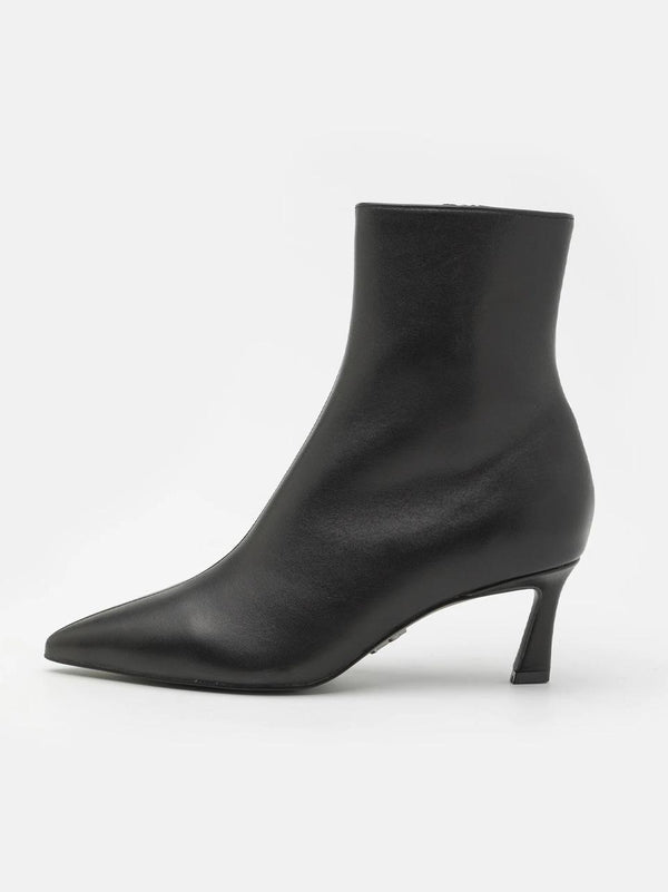  LULAH NERO STEVE MADDEN 