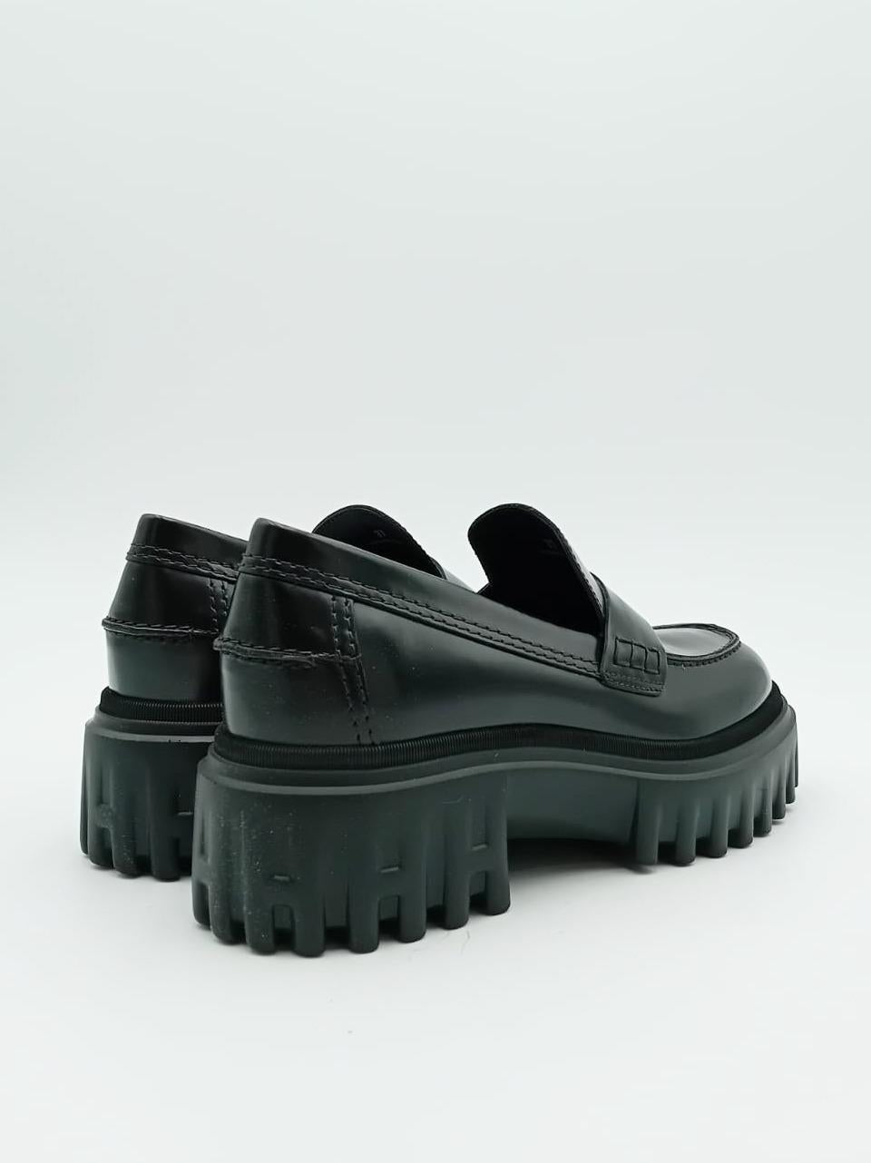 mocassino con passante HXW7000FV50UDWB999 NERO HOGAN 