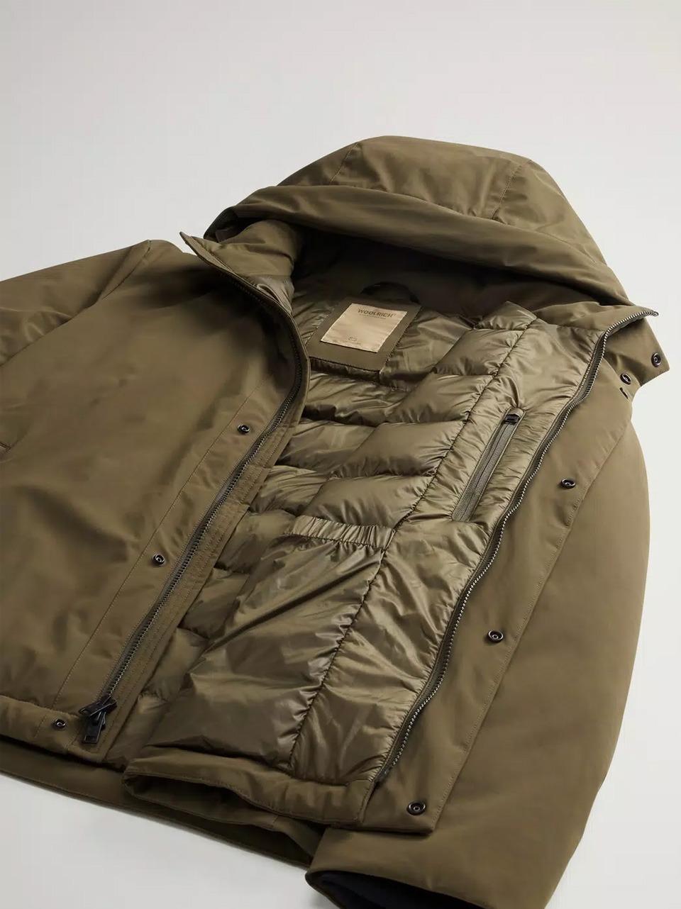 piumino liscio strech corto OU0929 614 WOOLRICH 
