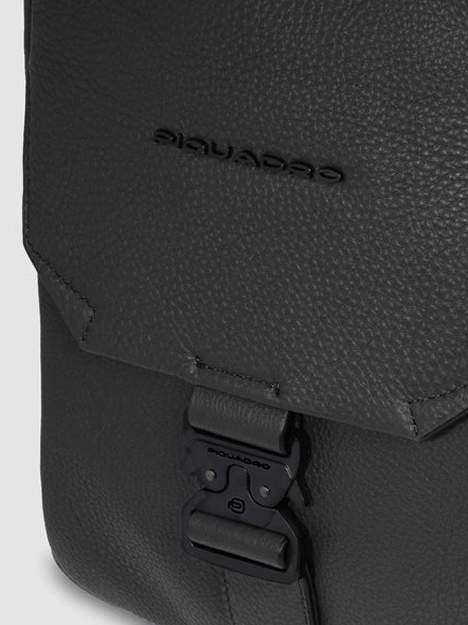 tracolla piccola tan CA3084S135 NERO PIQUADRO 