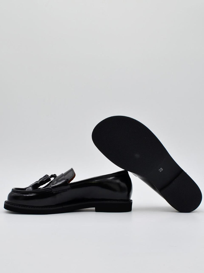 mocassino con nappine forma a piede 9714 NERO MAT:20 