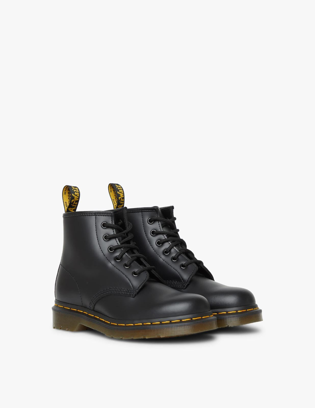 101 ys anfibio 6 afori cucitura gialla smooth 101YS26230001 BLACK Dr Martens 