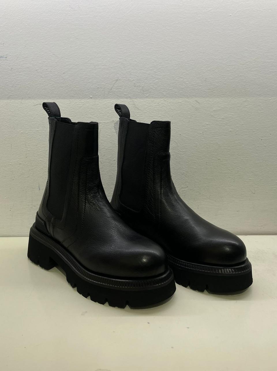 beatles 29316 CP VAR A BLK BIKKEMBERGS 