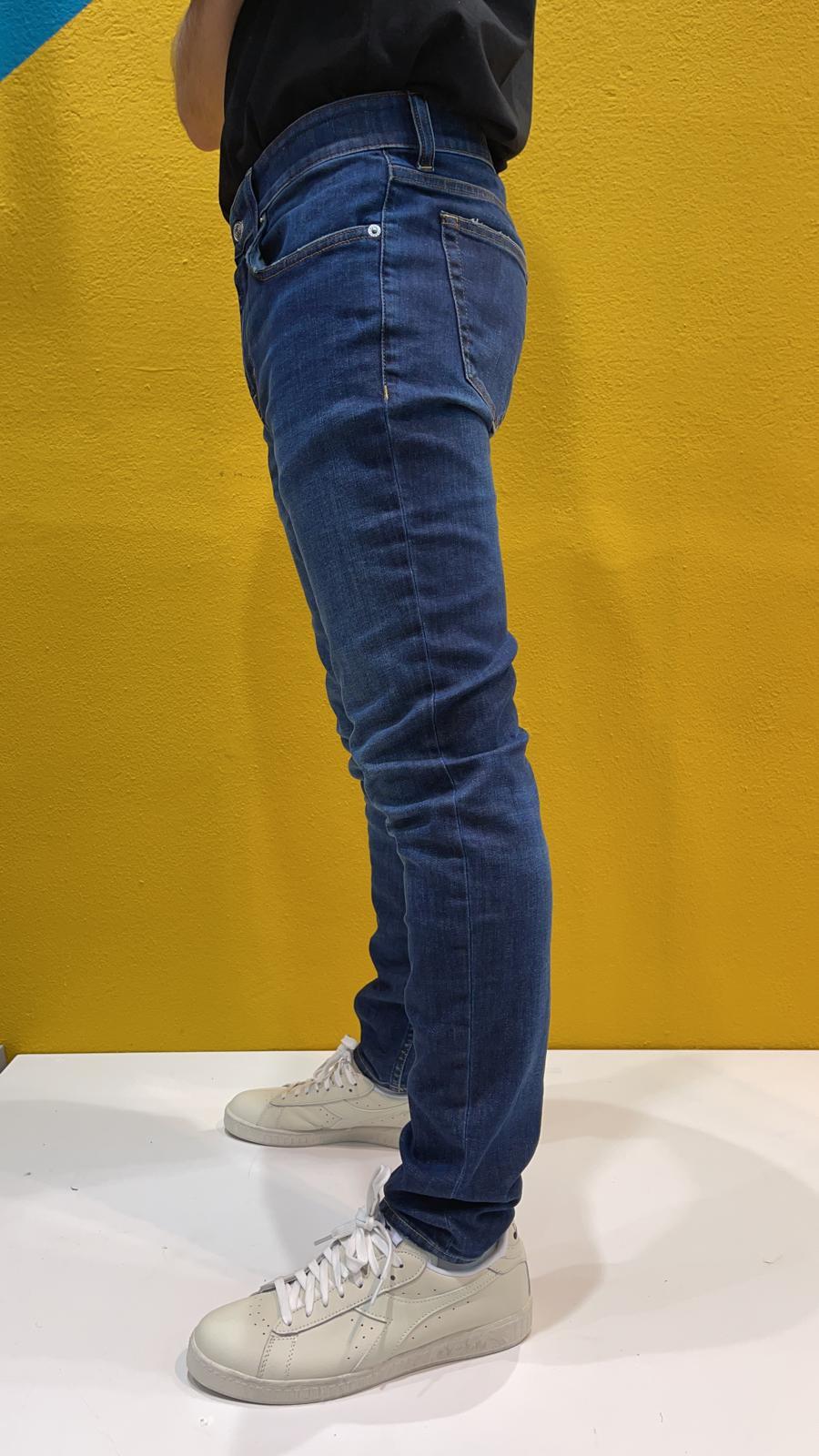  UP511 2DS0016 121 DS DEPARTMENT FIVE 