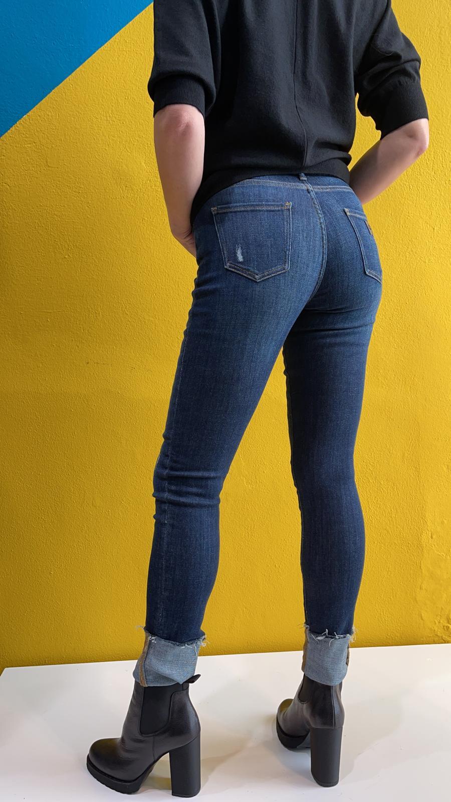  6KYJ45Y1EFZ 1500 ARMANI EXCHANGE 