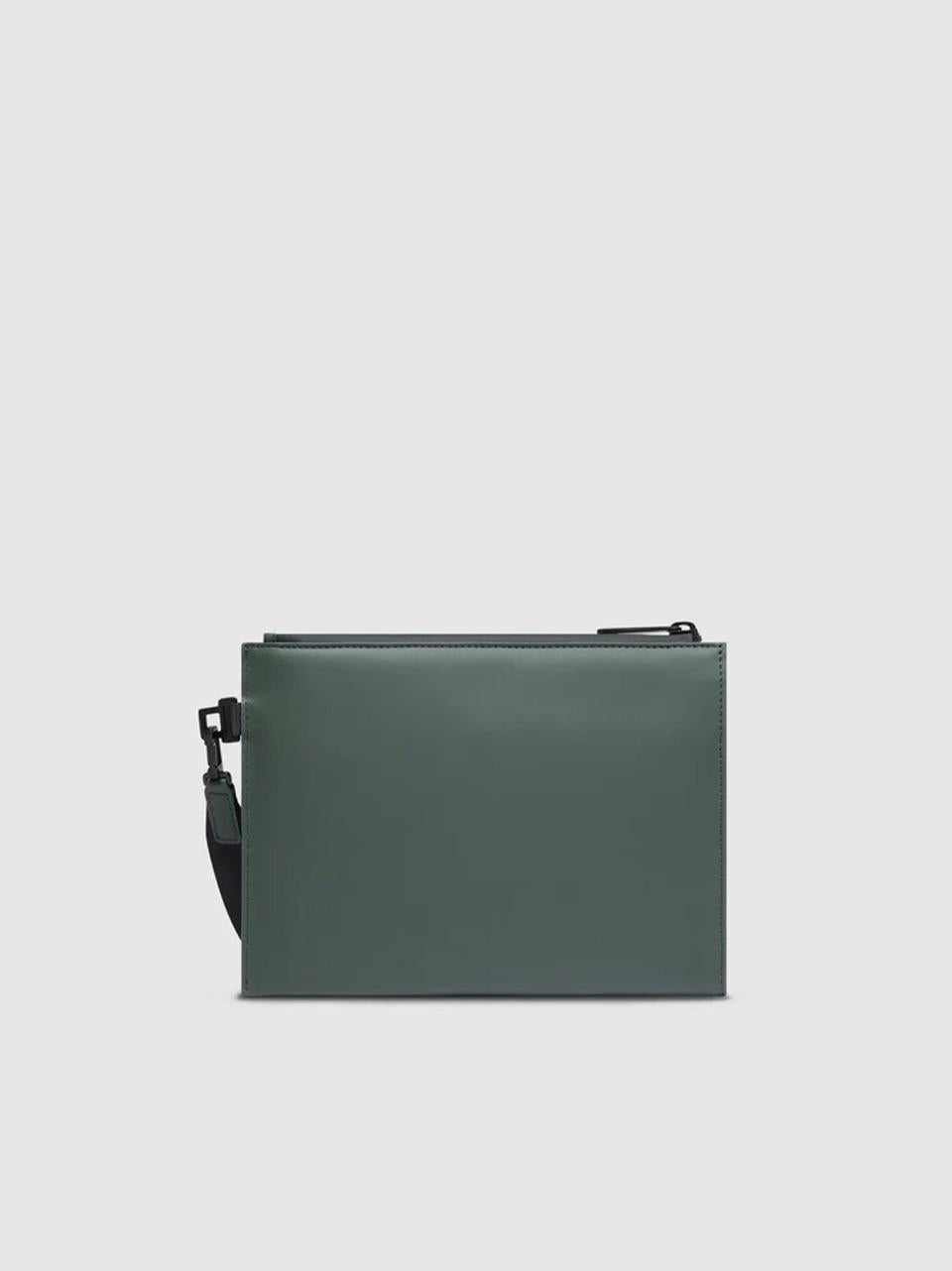 pochette C6833C2OW VERDE PIQUADRO 