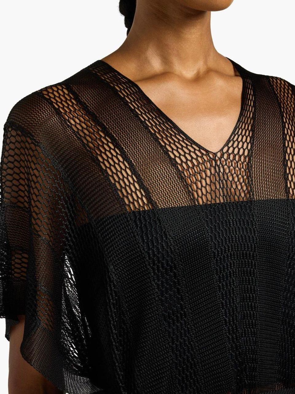 poncho con frange ASF82 NERO LIviana conti 