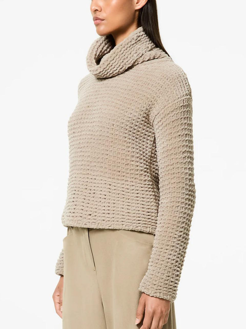cinemat turtle neck W25659 87 RRD 