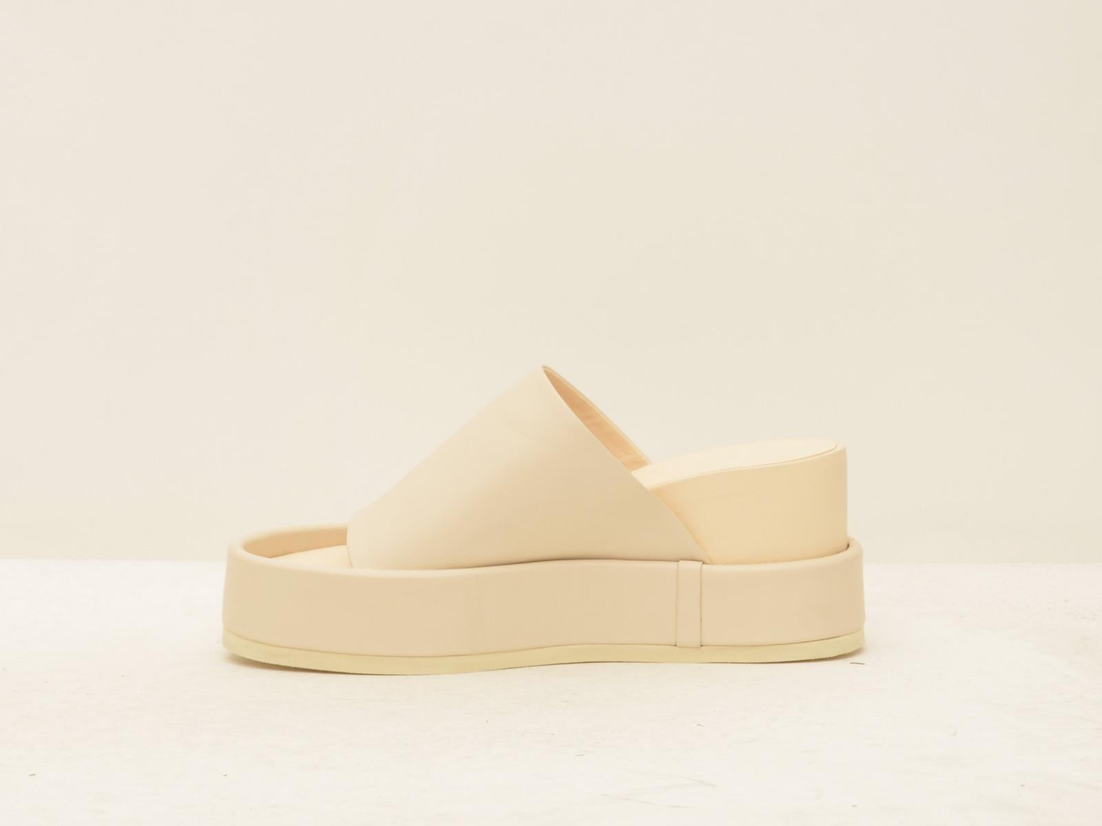  L.02 VANIGLIA STRATEGIA 