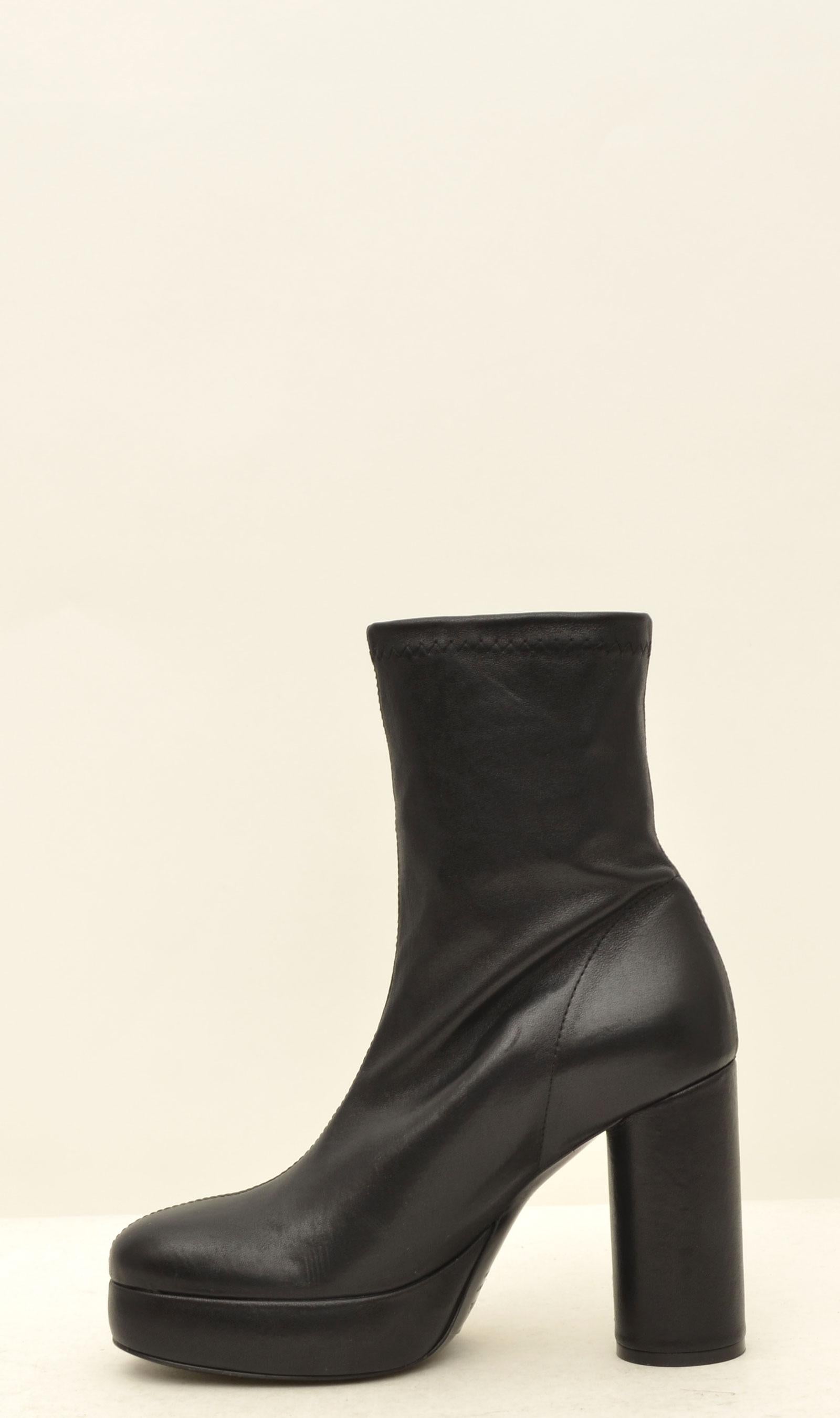  1B5208DB14W330101 BLACK VIC MATIE' 