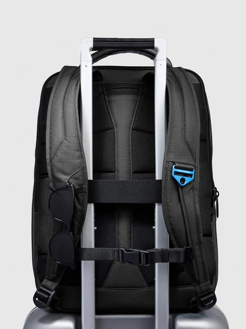 PIQUADRO CA6631S137NERO