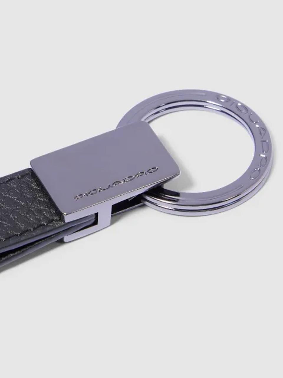portachiavi con anello PC4855MOS NERO PIQUADRO 