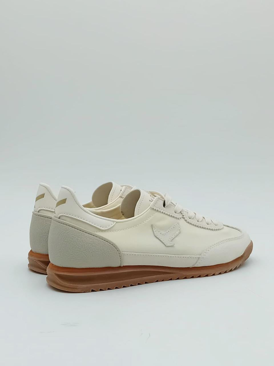 sneakers bassa KW9800 OFF WHITE Keh.noo 