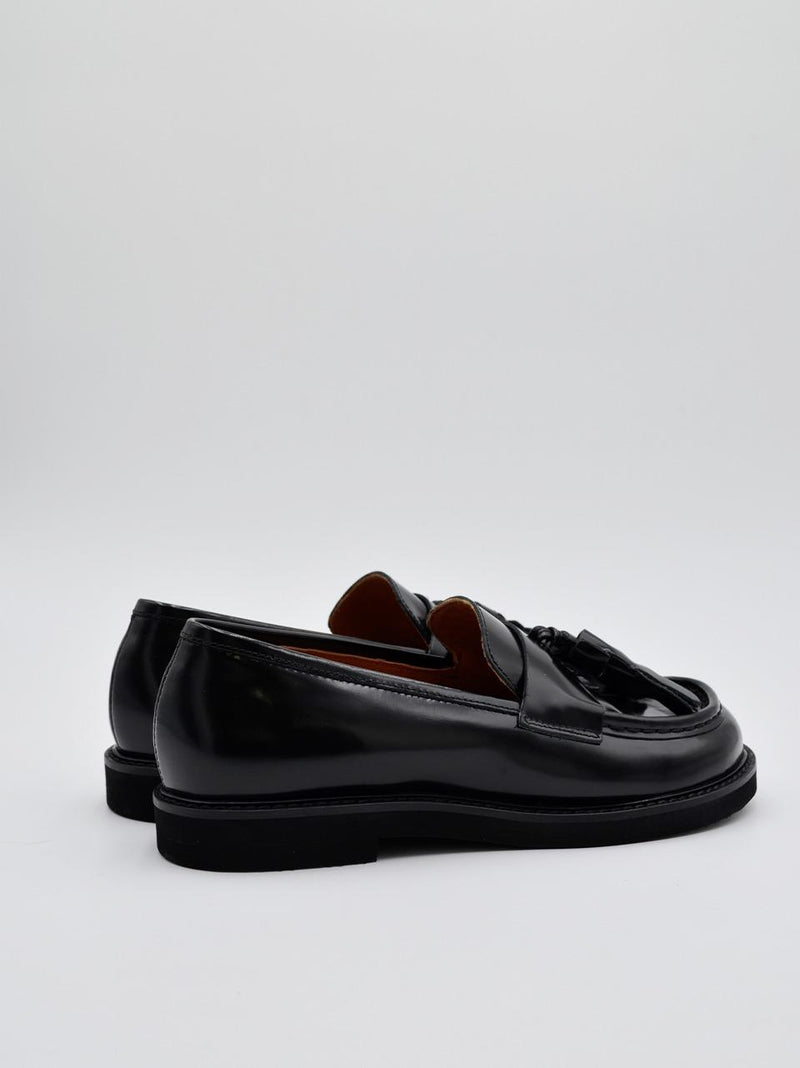 mocassino con nappine forma a piede 9714 NERO MAT:20 