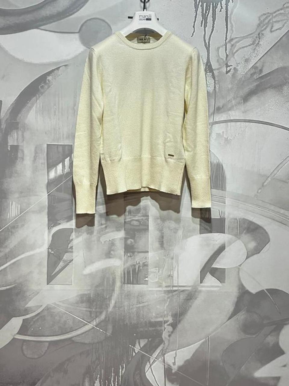 maglia slim CFWW KN2024 FRUF 5067 MILKI WOOLRICH 