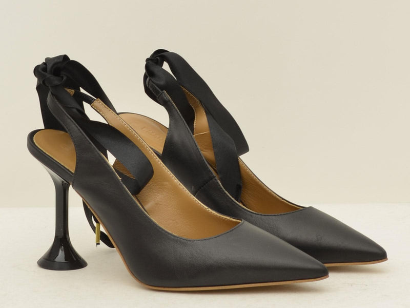  457-11-P084 BLACK EMANUELLE VEE 