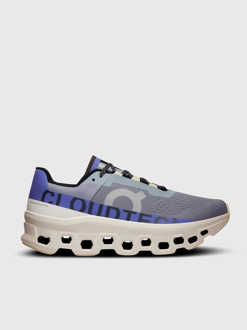 CLOUMONSTER 61.97787 MIST BLUE BARRY on 