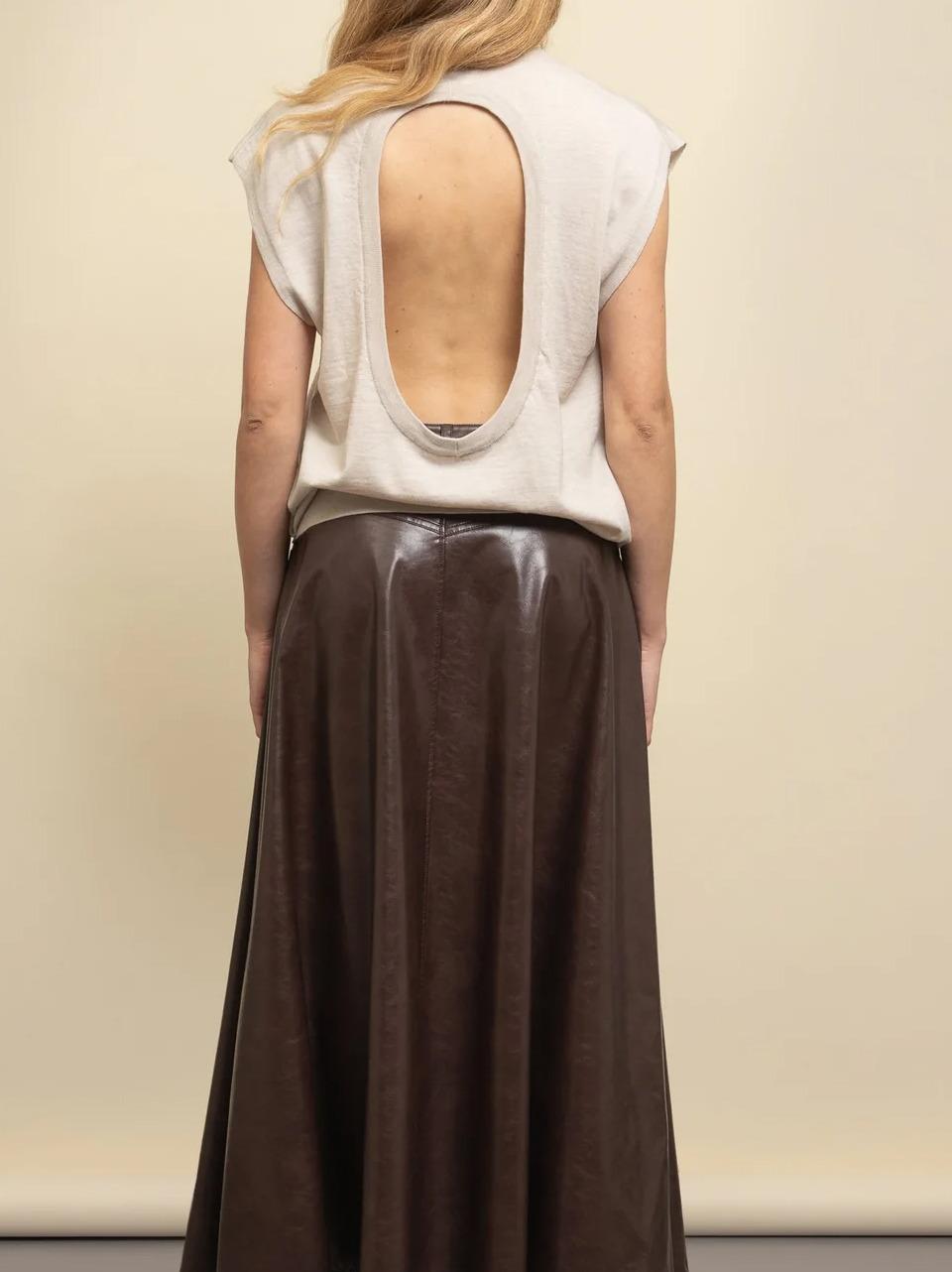 maglkia smanicata oblo GABUTI 003 DEPARTMENT FIVE 